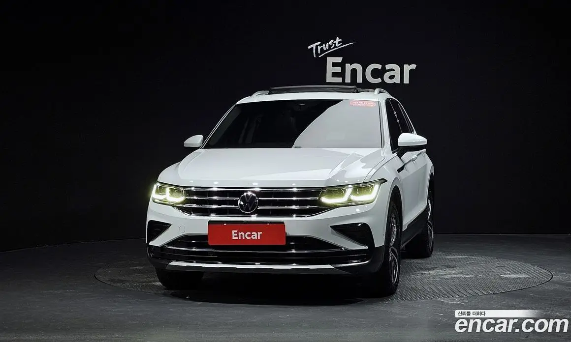 Volkswagen Tiguan 2022 2.0 автомат (гидро), фото 2 Volkswagen Tiguan 2022 2.0 автомат (гидро), фото 2