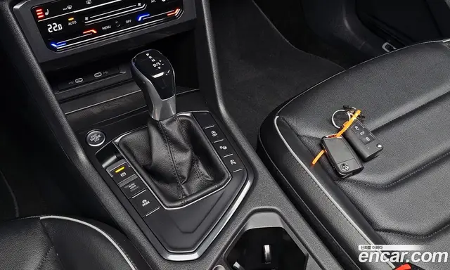 Volkswagen Tiguan 2022 2.0 автомат (гидро), миниатюра 11 Volkswagen Tiguan 2022 2.0 автомат (гидро), миниатюра 11