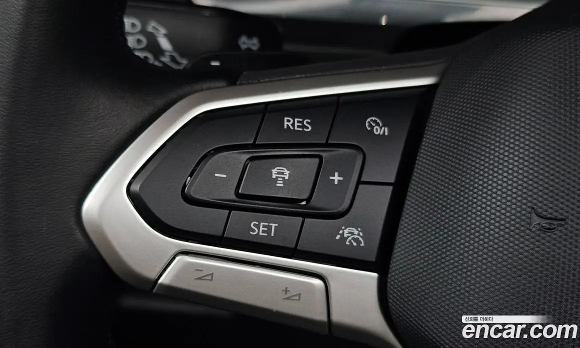 Volkswagen Tiguan 2022 2.0 автомат (гидро), фото 18 Volkswagen Tiguan 2022 2.0 автомат (гидро), фото 18