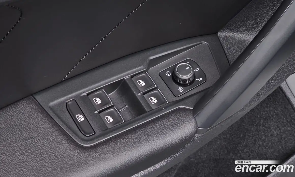 Volkswagen Tiguan 2022 2.0 автомат (гидро), фото 27 Volkswagen Tiguan 2022 2.0 автомат (гидро), фото 27