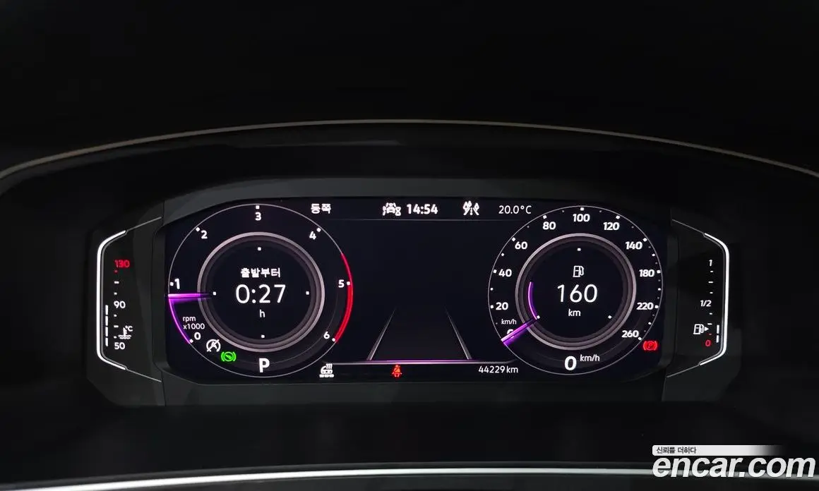 Volkswagen Tiguan 2022 2.0 автомат (гидро), фото 11 Volkswagen Tiguan 2022 2.0 автомат (гидро), фото 11