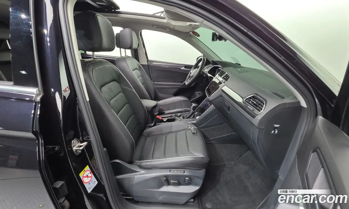 Volkswagen Tiguan 2022 2.0 автомат (гидро), фото 16 Volkswagen Tiguan 2022 2.0 автомат (гидро), фото 16