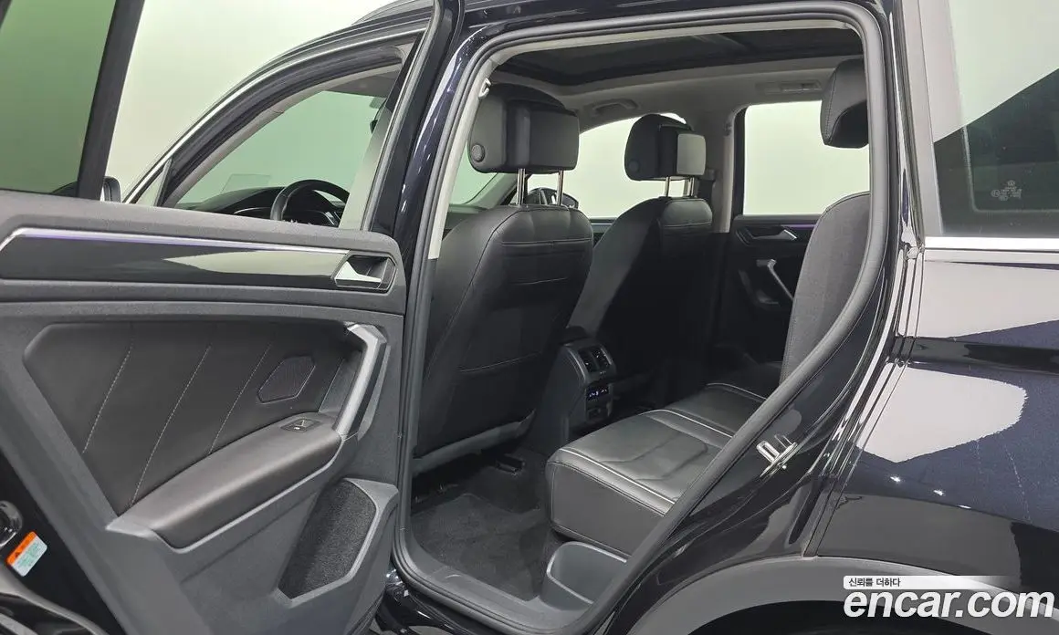 Volkswagen Tiguan 2022 2.0 автомат (гидро), фото 21 Volkswagen Tiguan 2022 2.0 автомат (гидро), фото 21