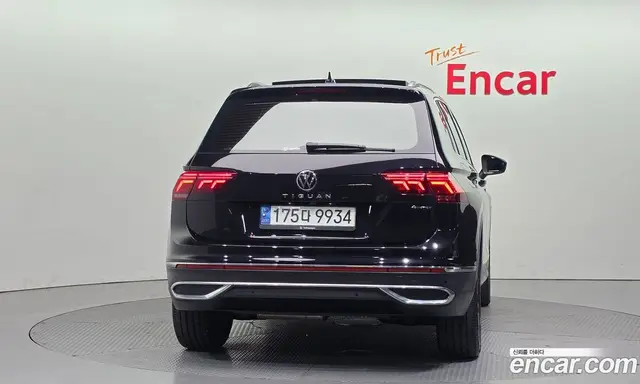 Volkswagen Tiguan 2022 2.0 автомат (гидро), миниатюра 4 Volkswagen Tiguan 2022 2.0 автомат (гидро), миниатюра 4
