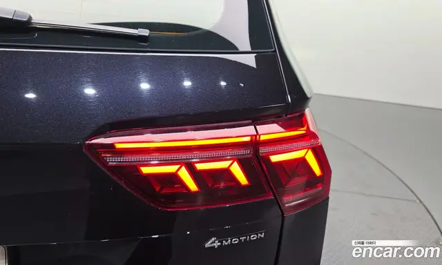 Volkswagen Tiguan 2022 2.0 автомат (гидро), миниатюра 9 Volkswagen Tiguan 2022 2.0 автомат (гидро), миниатюра 9