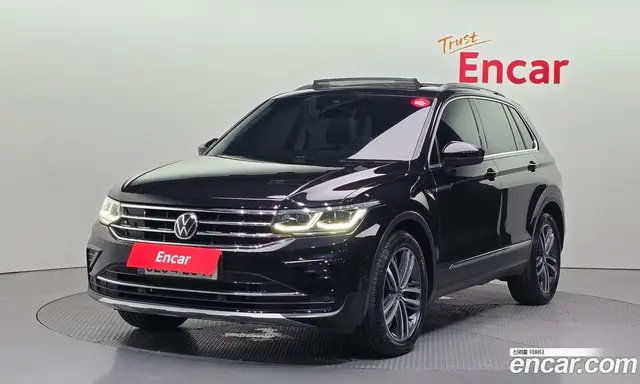 Volkswagen Tiguan 2022 2.0 автомат (гидро), миниатюра 1 Volkswagen Tiguan 2022 2.0 автомат (гидро), миниатюра 1