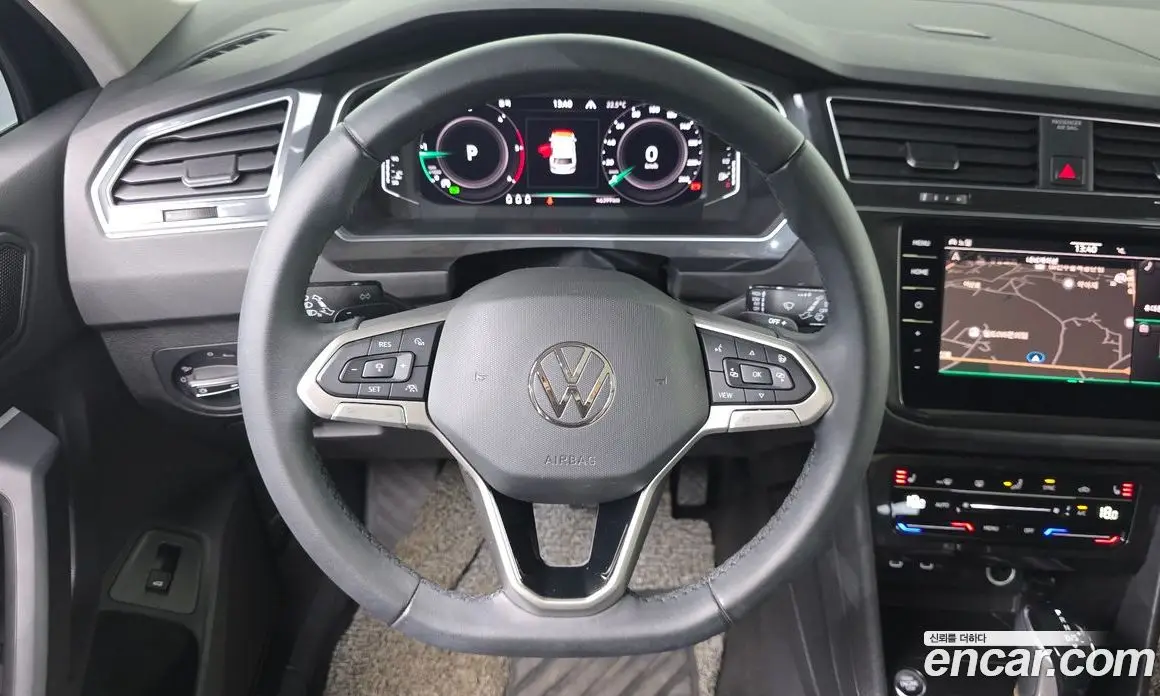 Volkswagen Tiguan 2022 2.0 автомат (гидро), фото 18 Volkswagen Tiguan 2022 2.0 автомат (гидро), фото 18