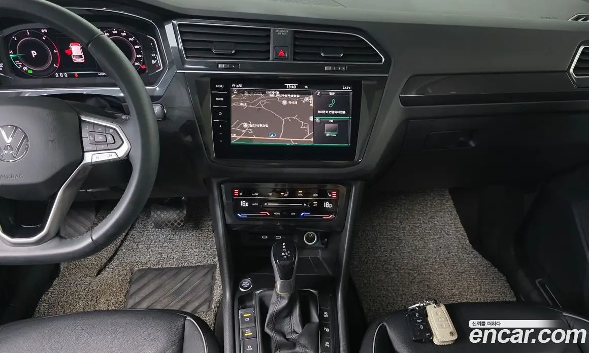 Volkswagen Tiguan 2022 2.0 автомат (гидро), фото 19 Volkswagen Tiguan 2022 2.0 автомат (гидро), фото 19