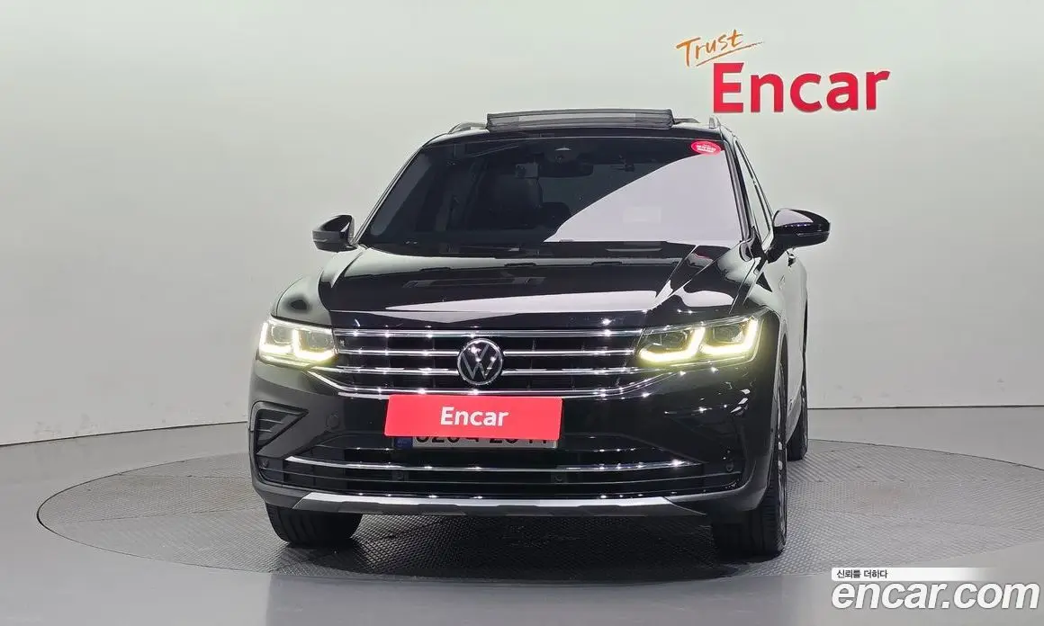 Volkswagen Tiguan 2022 2.0 автомат (гидро), фото 3 Volkswagen Tiguan 2022 2.0 автомат (гидро), фото 3
