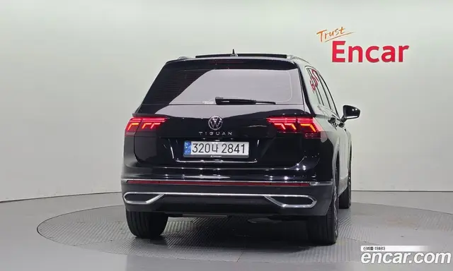 Volkswagen Tiguan 2022 2.0 автомат (гидро), миниатюра 4 Volkswagen Tiguan 2022 2.0 автомат (гидро), миниатюра 4