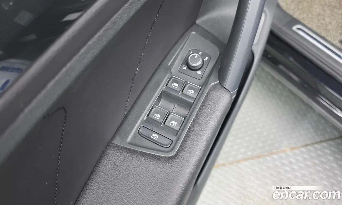 Volkswagen Tiguan 2022 2.0 автомат (гидро), фото 31 Volkswagen Tiguan 2022 2.0 автомат (гидро), фото 31