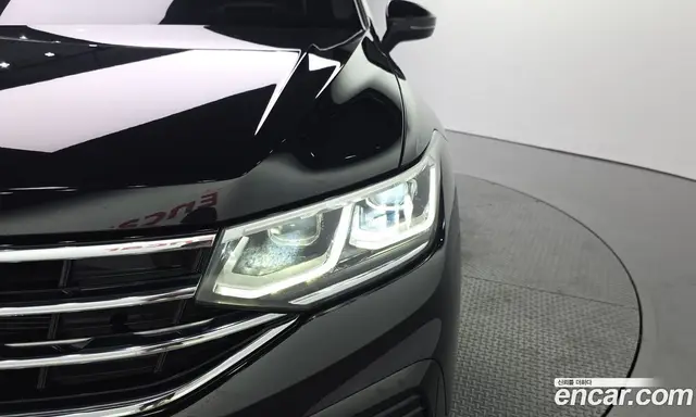 Volkswagen Tiguan 2022 2.0 автомат (гидро), миниатюра 8 Volkswagen Tiguan 2022 2.0 автомат (гидро), миниатюра 8
