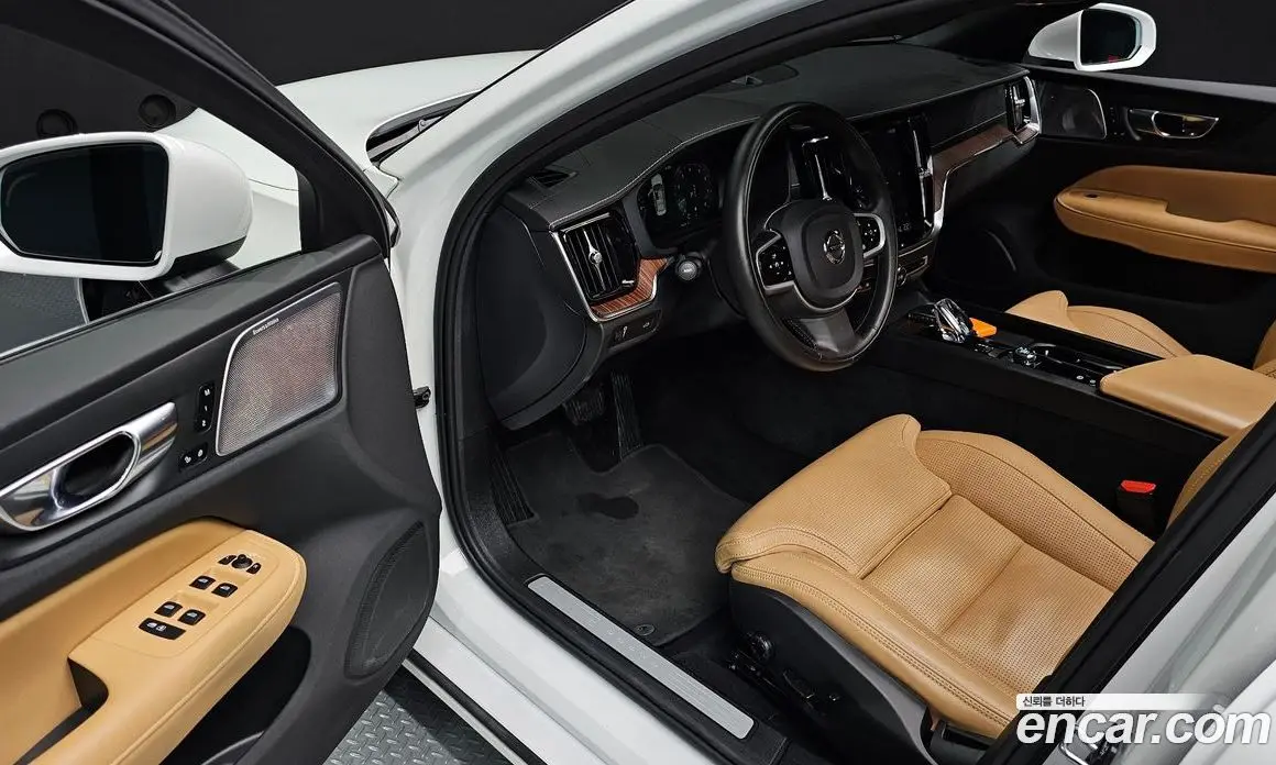 Volvo S60 2021 2.0 автомат (гидро), фото 13