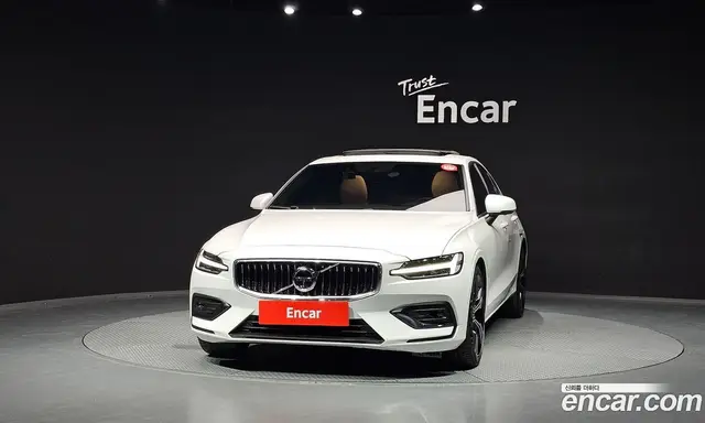 Volvo S60 2021 2.0 автомат (гидро), миниатюра 3