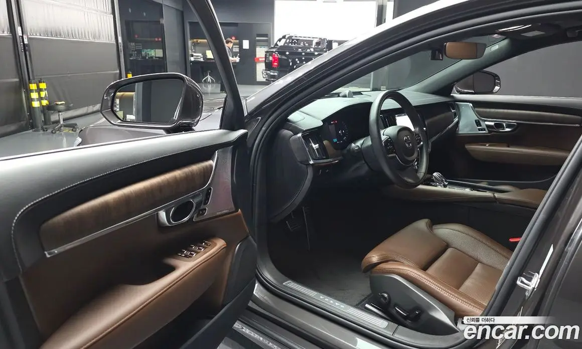 Volvo S90 2021 2.0 автомат (гидро), фото 13 Volvo S90 2021 2.0 автомат (гидро), фото 13