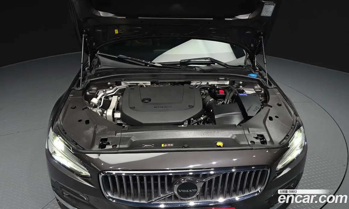 Volvo S90 2021 2.0 автомат (гидро), фото 6 Volvo S90 2021 2.0 автомат (гидро), фото 6