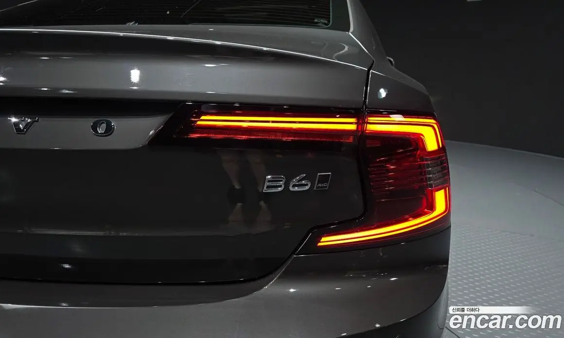 Volvo S90 2021 2.0 автомат (гидро), фото 9 Volvo S90 2021 2.0 автомат (гидро), фото 9