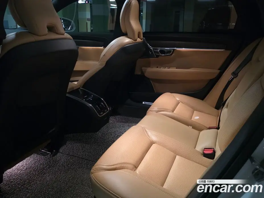 Volvo S90 2021 2.0 автомат (гидро), фото 12 Volvo S90 2021 2.0 автомат (гидро), фото 12