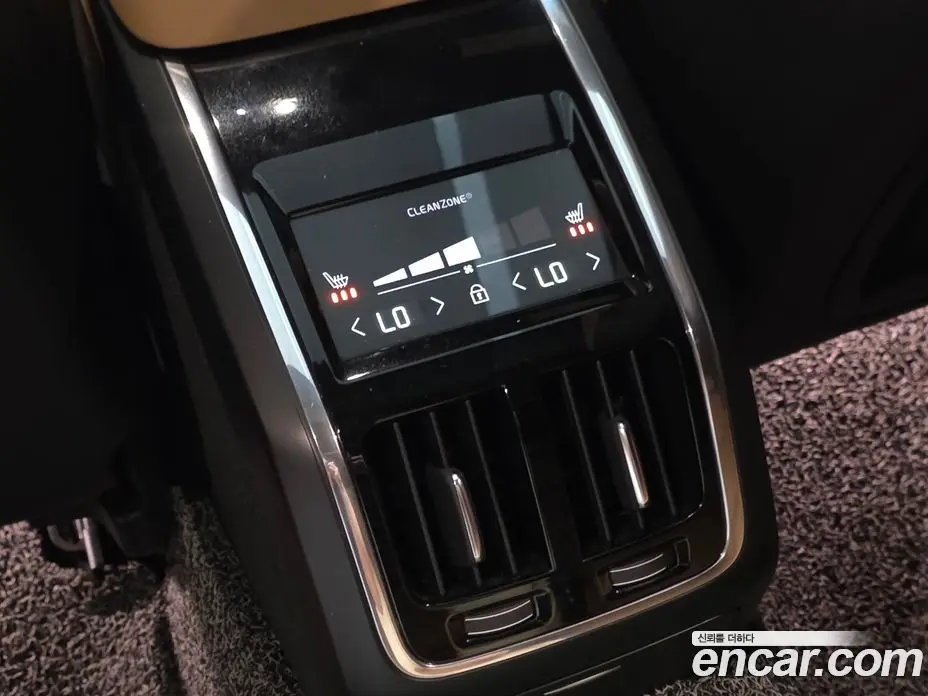 Volvo S90 2021 2.0 автомат (гидро), фото 13 Volvo S90 2021 2.0 автомат (гидро), фото 13