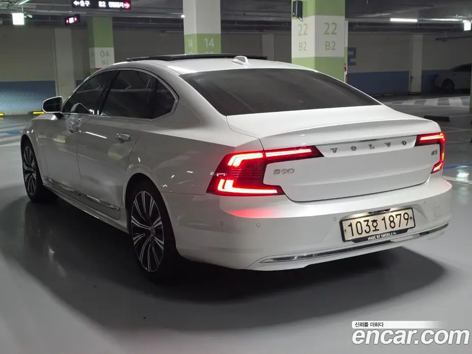 Volvo S90 2021 2.0 автомат (гидро), фото 3 Volvo S90 2021 2.0 автомат (гидро), фото 3