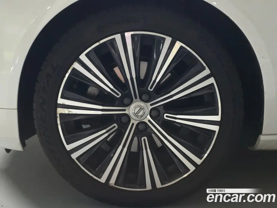 Volvo S90 2021 2.0 автомат (гидро), фото 4 Volvo S90 2021 2.0 автомат (гидро), фото 4