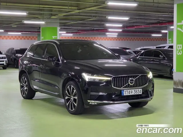 Volvo XC60 2022 2.0 автомат (гидро), миниатюра 3 Volvo XC60 2022 2.0 автомат (гидро), миниатюра 3