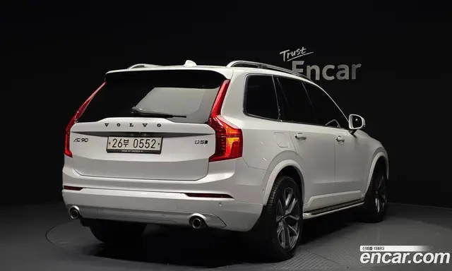 Volvo XC90 2016 2.0 автомат (гидро), миниатюра 2
