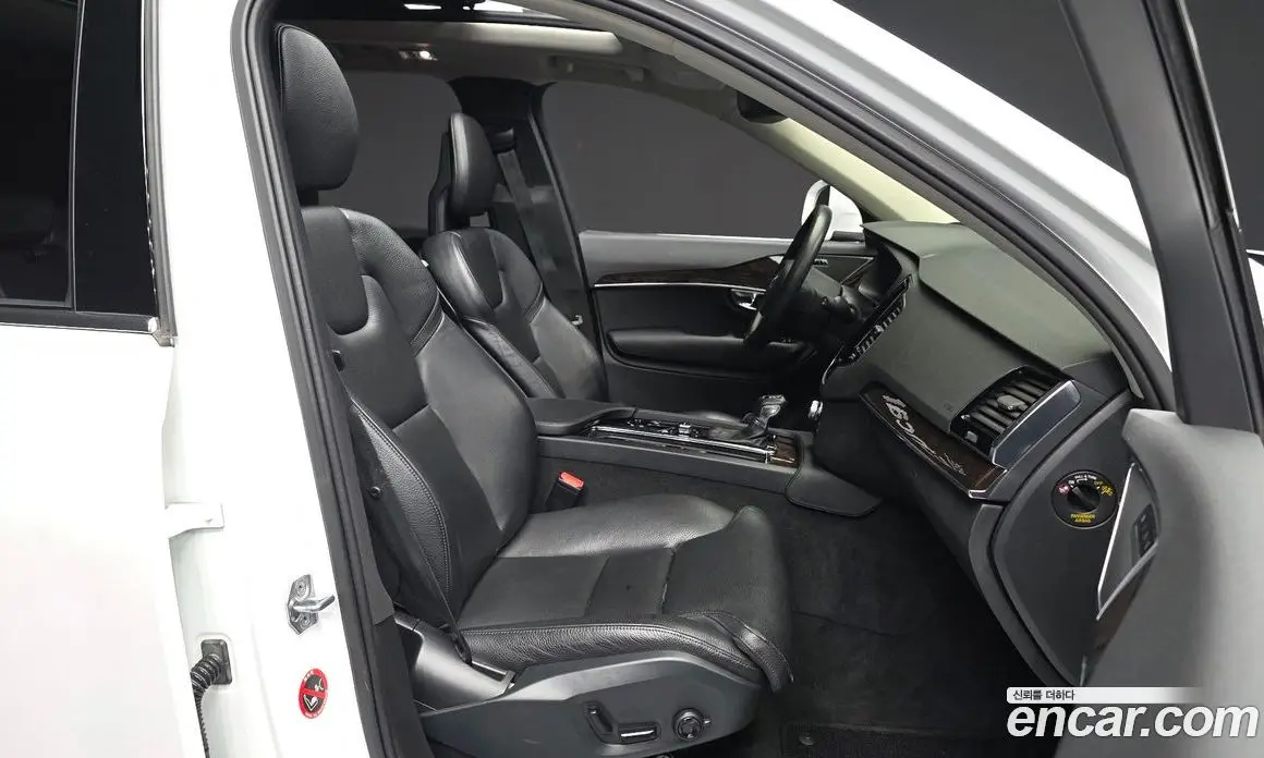 Volvo XC90 2016 2.0 автомат (гидро), фото 11