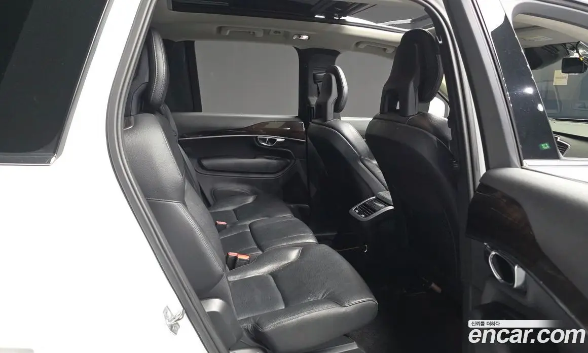 Volvo XC90 2016 2.0 автомат (гидро), фото 12