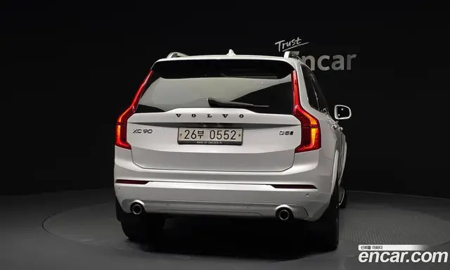 Volvo XC90 2016 2.0 автомат (гидро), миниатюра 4