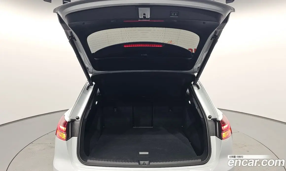 Audi Q4 e-tron 2023 0.2 автомат (гидро), фото 29 Audi Q4 e-tron 2023 0.2 автомат (гидро), фото 29