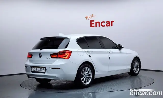 BMW 1 серия 2018 2.0 автомат (гидро), миниатюра 2 BMW 1 серия 2018 2.0 автомат (гидро), миниатюра 2