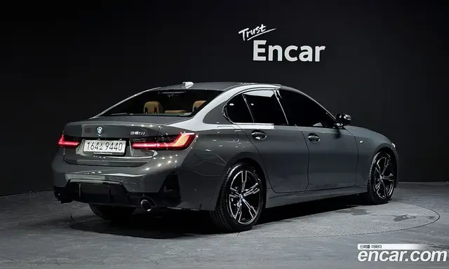BMW 3 серия, 2025, 4 621 км