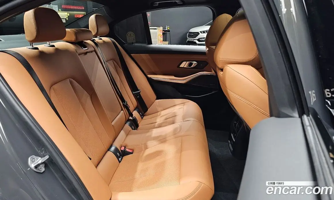 BMW 3 серия 2025 2.0 автомат (гидро), фото 26 BMW 3 серия 2025 2.0 автомат (гидро), фото 26