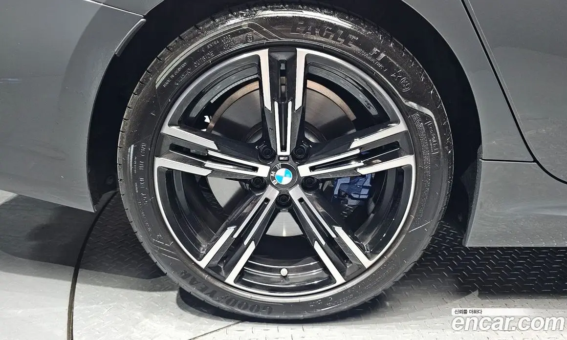 BMW 3 серия 2025 2.0 автомат (гидро), фото 4 BMW 3 серия 2025 2.0 автомат (гидро), фото 4