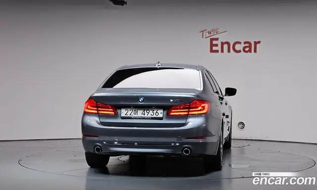 BMW 5 серия 2018 2.0 автомат (гидро), миниатюра 3 BMW 5 серия 2018 2.0 автомат (гидро), миниатюра 3