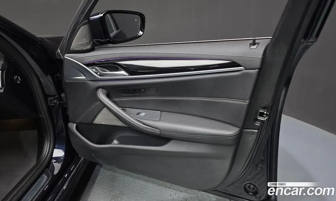 BMW 5 серия 2021 2.0 автомат (гидро), фото 14