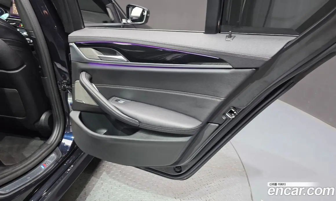 BMW 5 серия 2021 2.0 автомат (гидро), фото 15