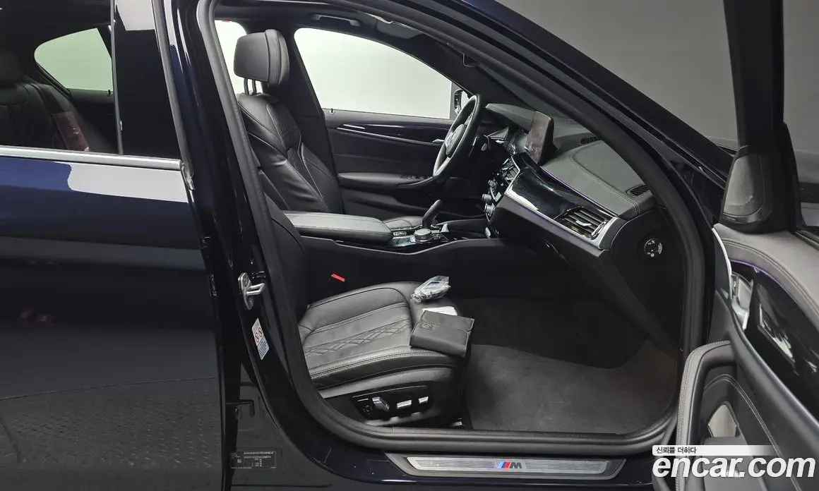 BMW 5 серия 2021 2.0 автомат (гидро), фото 16