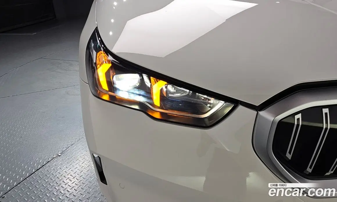 BMW 5 серия 2023 2.0 автомат (гидро), фото 7