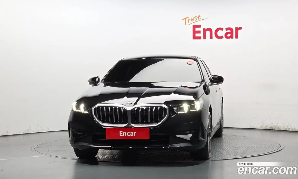 BMW 5 серия 2025 2.0 автомат (гидро), фото 3 BMW 5 серия 2025 2.0 автомат (гидро), фото 3