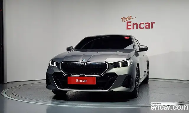 BMW 5 серия 2025 2.0 автомат (гидро), миниатюра 3