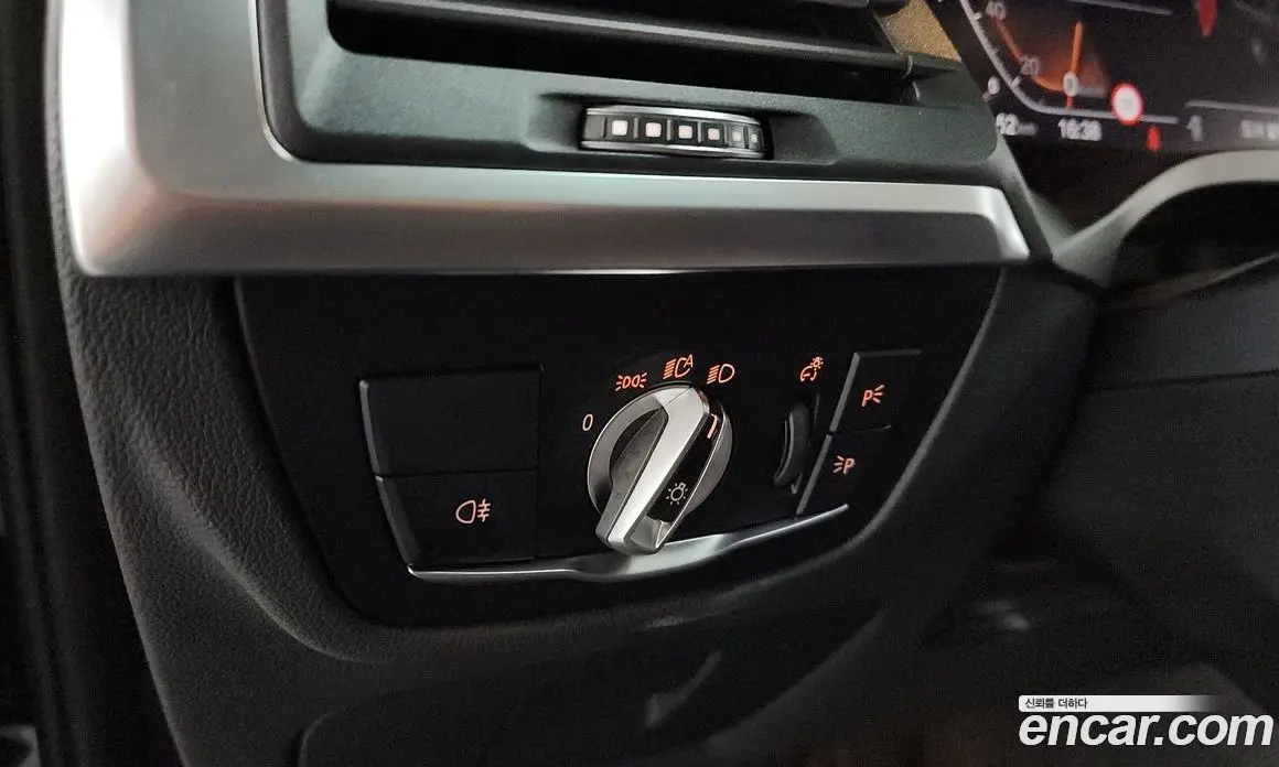 BMW X3 2022 2.0 автомат (гидро), фото 30 BMW X3 2022 2.0 автомат (гидро), фото 30