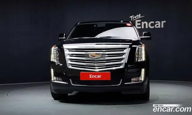 Cadillac Escalade 2020 6.2 автомат (гидро), миниатюра 3 Cadillac Escalade 2020 6.2 автомат (гидро), миниатюра 3