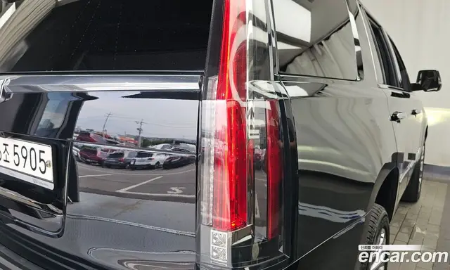 Cadillac Escalade 2020 6.2 автомат (гидро), миниатюра 9 Cadillac Escalade 2020 6.2 автомат (гидро), миниатюра 9