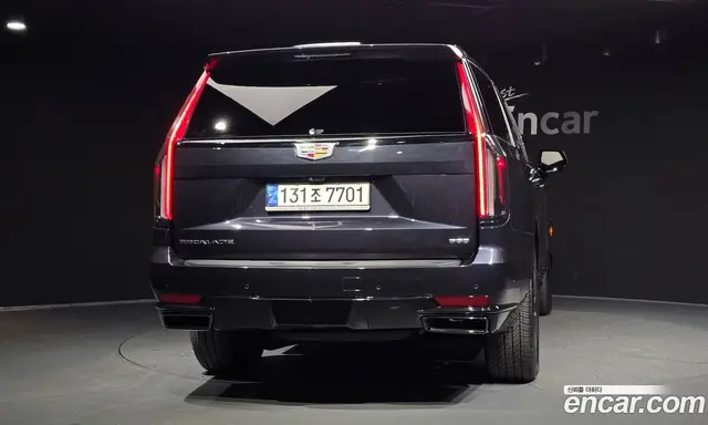 Cadillac Escalade 2022 6.2 автомат (гидро), миниатюра 4 Cadillac Escalade 2022 6.2 автомат (гидро), миниатюра 4