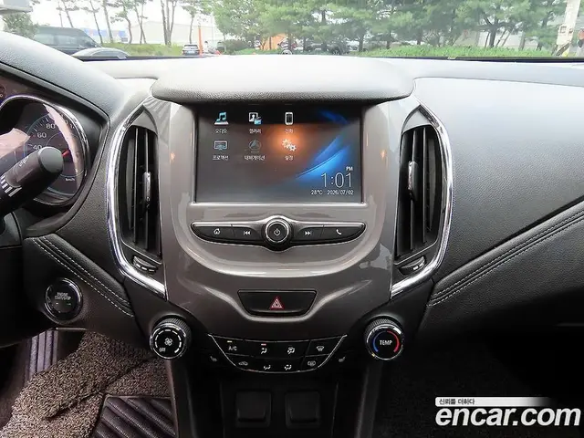 Chevrolet Cruze 2017 1.4 автомат (гидро), миниатюра 12