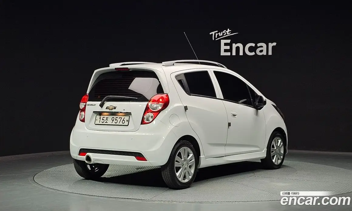 Chevrolet Spark 2014 1.0 автомат (гидро), фото 2 Chevrolet Spark 2014 1.0 автомат (гидро), фото 2