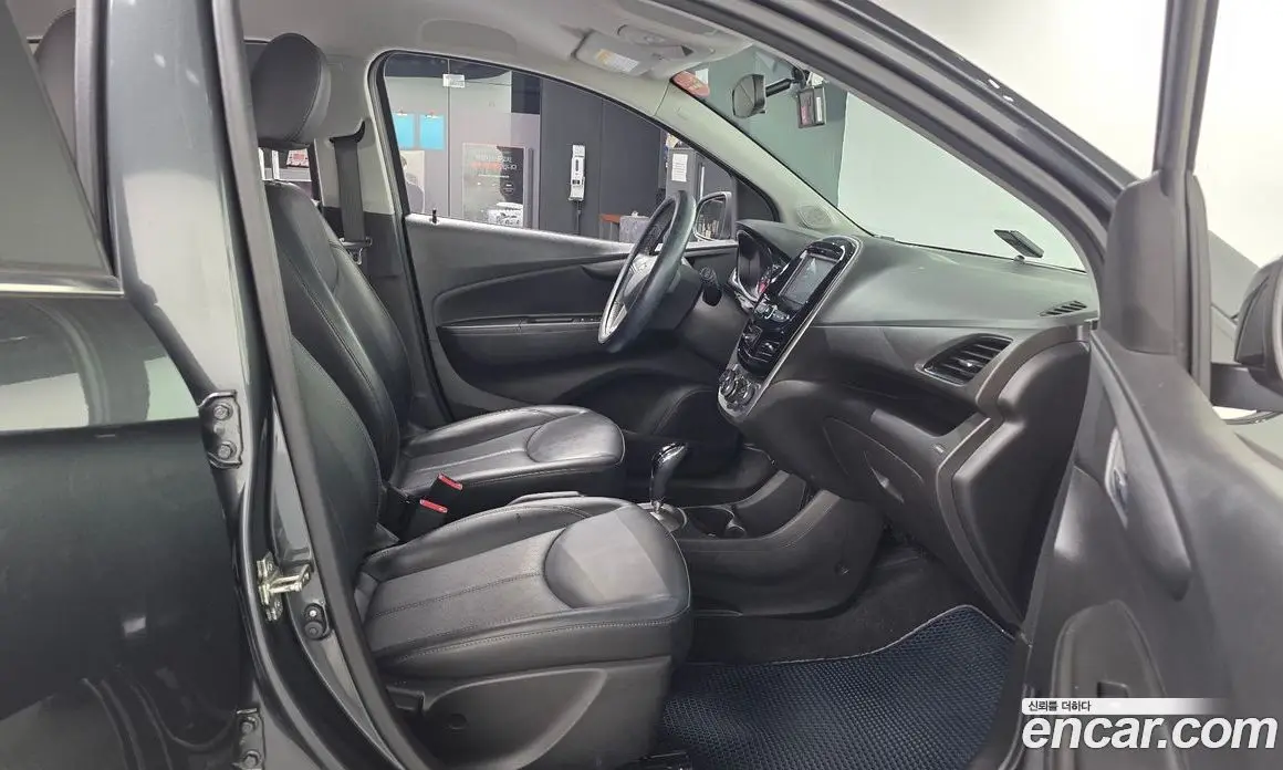 Chevrolet Spark 2016 1.0 автомат (гидро), фото 11 Chevrolet Spark 2016 1.0 автомат (гидро), фото 11
