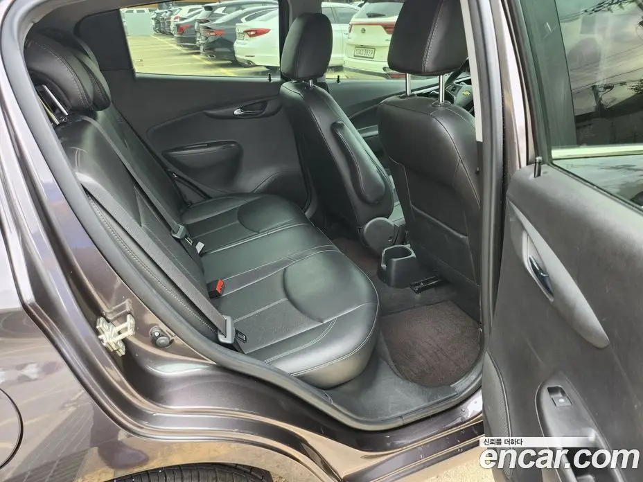 Chevrolet Spark 2016 1.0 автомат (вариатор), фото 9